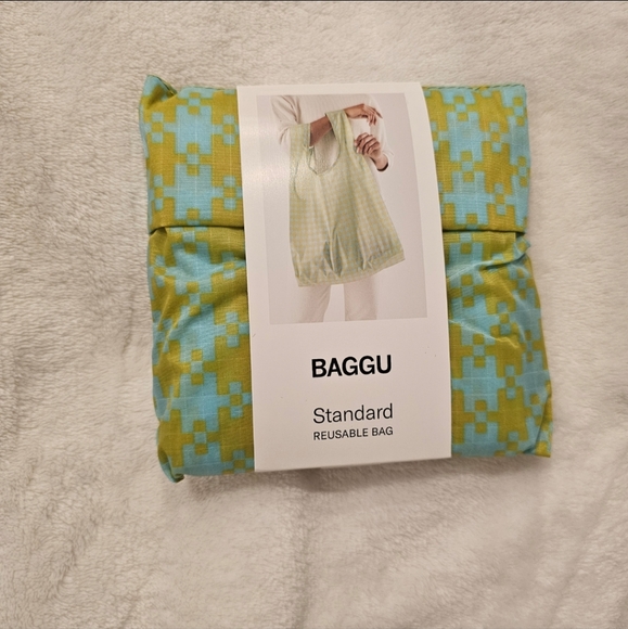 NWT BAGGU Standard Printed Reusable Tote Mint Pixel Gingham - Picture 5 of 5